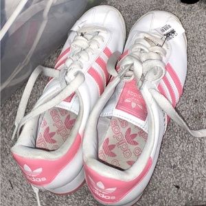 shoes for sale, cashapp: symonewalker28 if interested